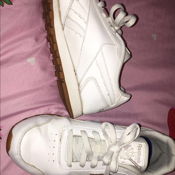 White Reebok Sneakers - Picture 4 of 4